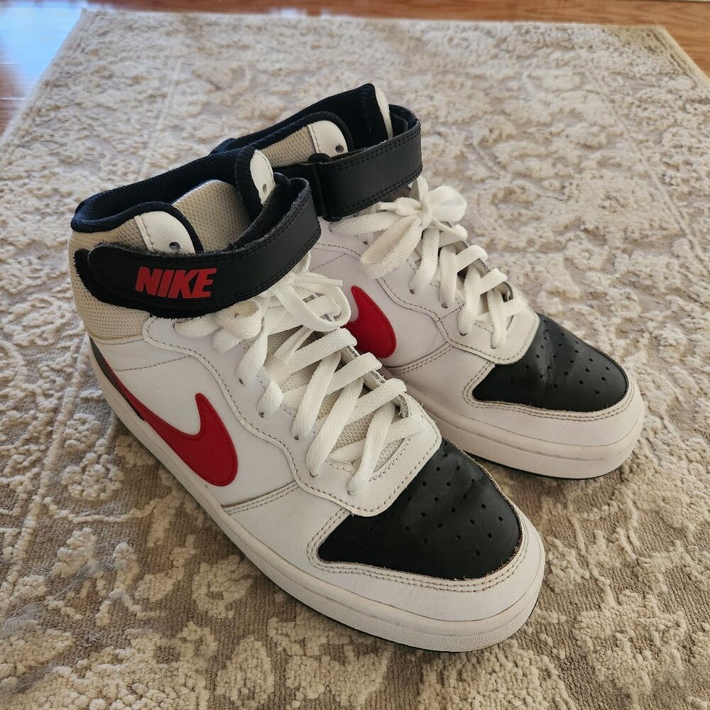 Nike boys GS Court Burough Mid 2 White, Black, University Red Size 6